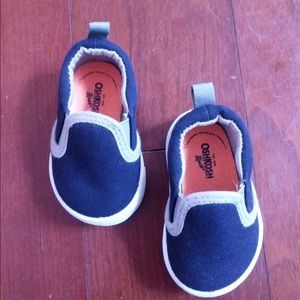 OSHKOSH NAVY BABY SHOES